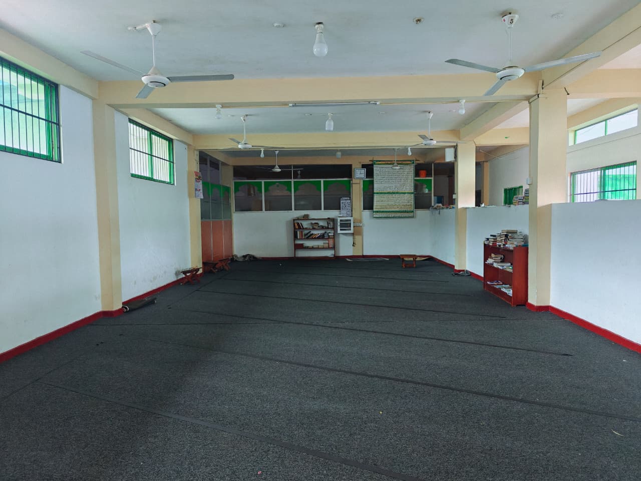 Shariah Gallery Image